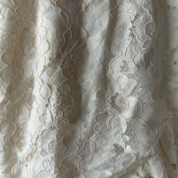 NWOT Lovers and friends Rosewater Lace Gown in white size small - Picture 3 of 5